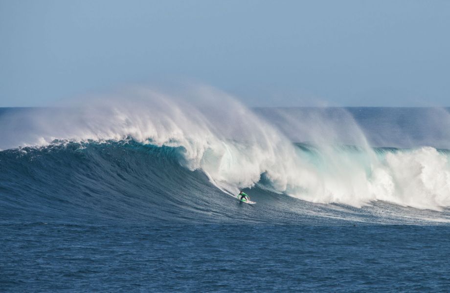 Surfer in La Santa Lanzarote