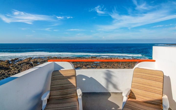 Apartamentos La Santa